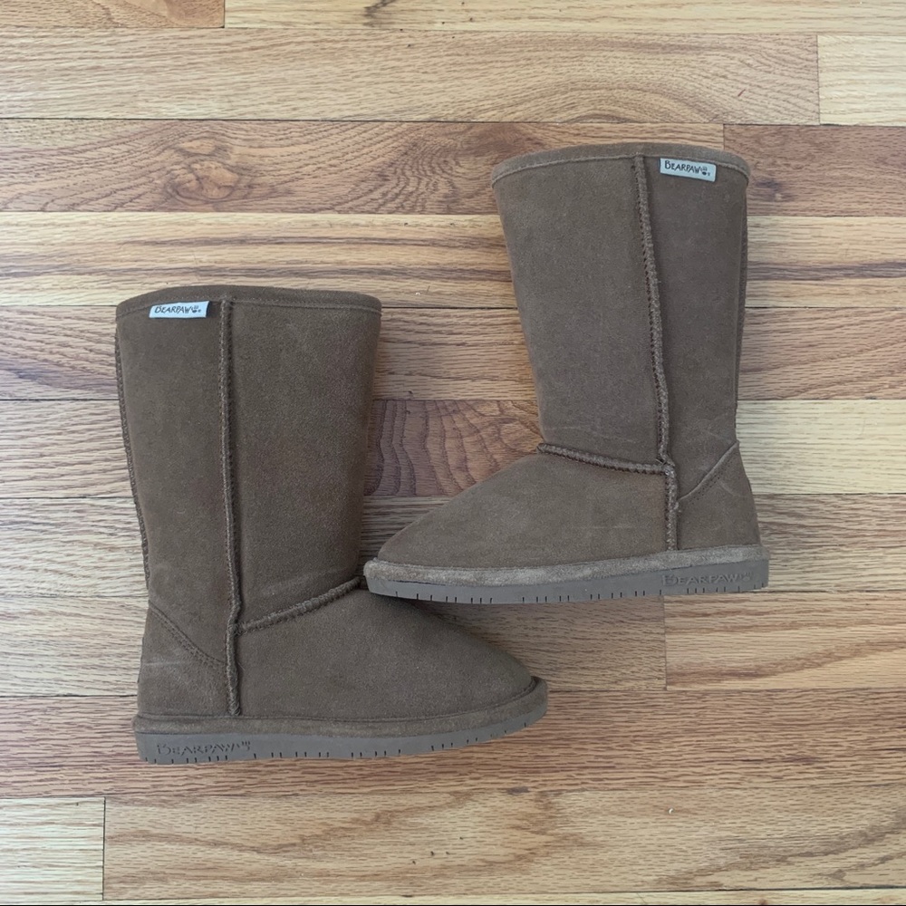 Bearpaw size 13 brown boots